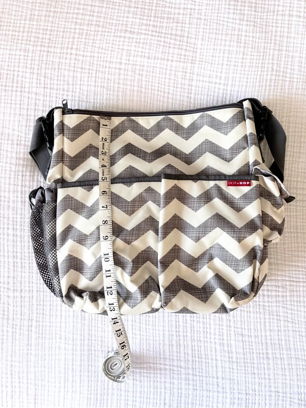 Skip Hop Chevron Gray & White Crossbody Diaper Bag with Changing Mat